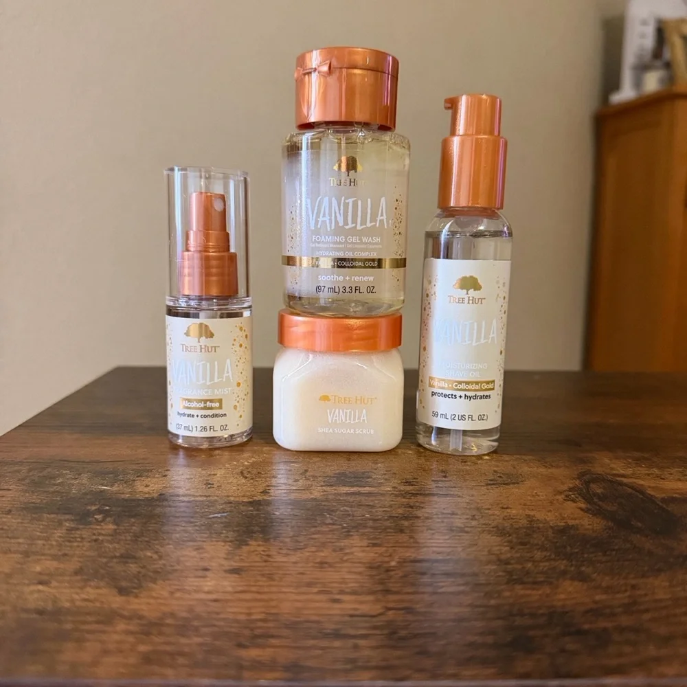 Tree Hut Vanilla Body Care Set - Picture 2 of 10